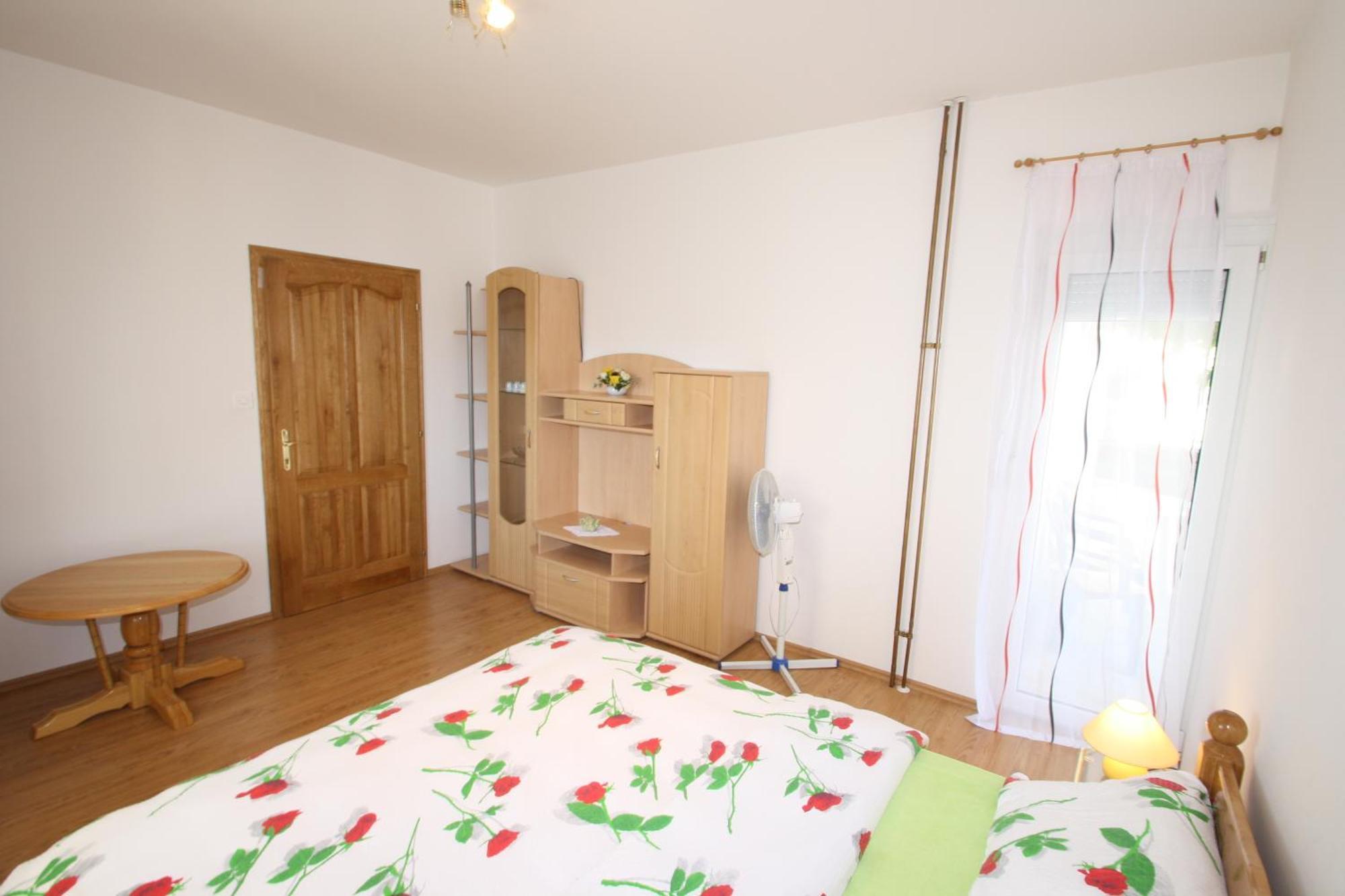 פורץ Apartments Rose חדר תמונה