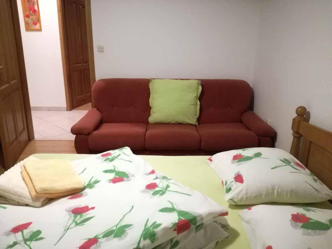 פורץ Apartments Rose מראה חיצוני תמונה