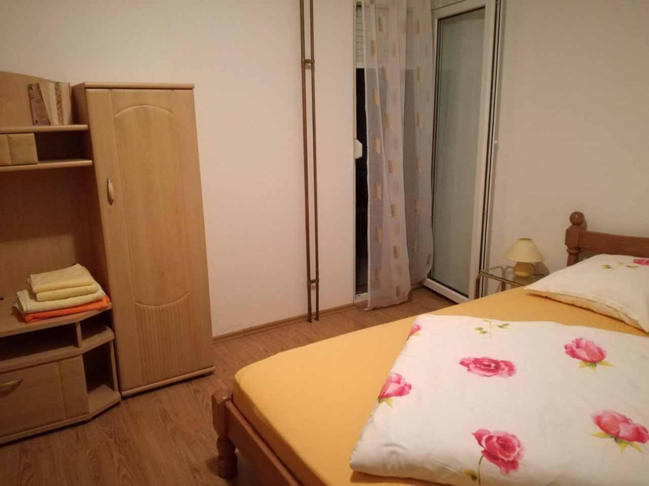 פורץ Apartments Rose מראה חיצוני תמונה